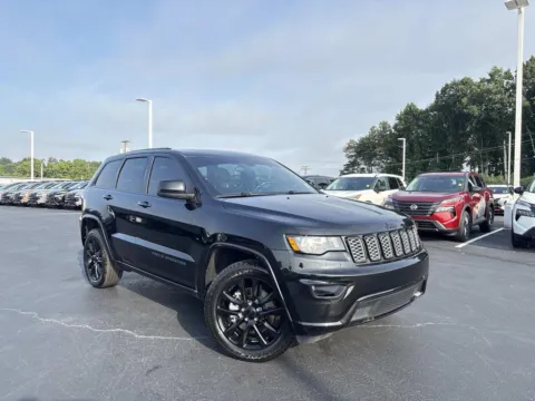 Black 2021 Jeep Grand Cherokee Laredo X for sale in Morristown, TN