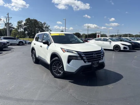 White 2025 Nissan Rogue S for sale in Morristown, TN