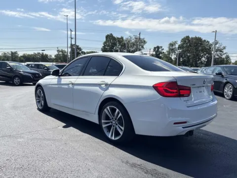 More photos of 2018 BMW 3 series 330i xDrive at Morristown Nissan, TN