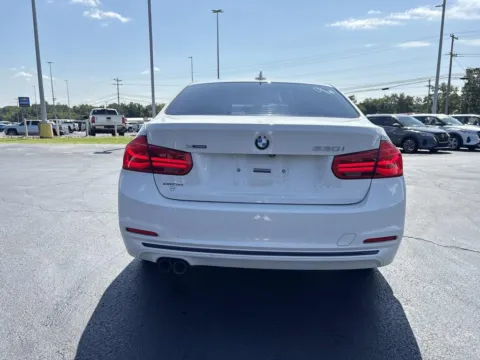 More photos of 2018 BMW 3 series 330i xDrive at Morristown Nissan, TN