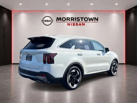 Another view of 2025 Kia Sorento Hybrid SX Prestige for sale in Morristown, TN at Morristown Nissan
