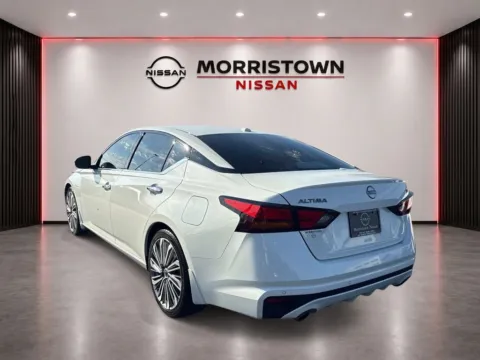 More photos of 2024 Nissan Altima 2.5 SL at Morristown Nissan, TN