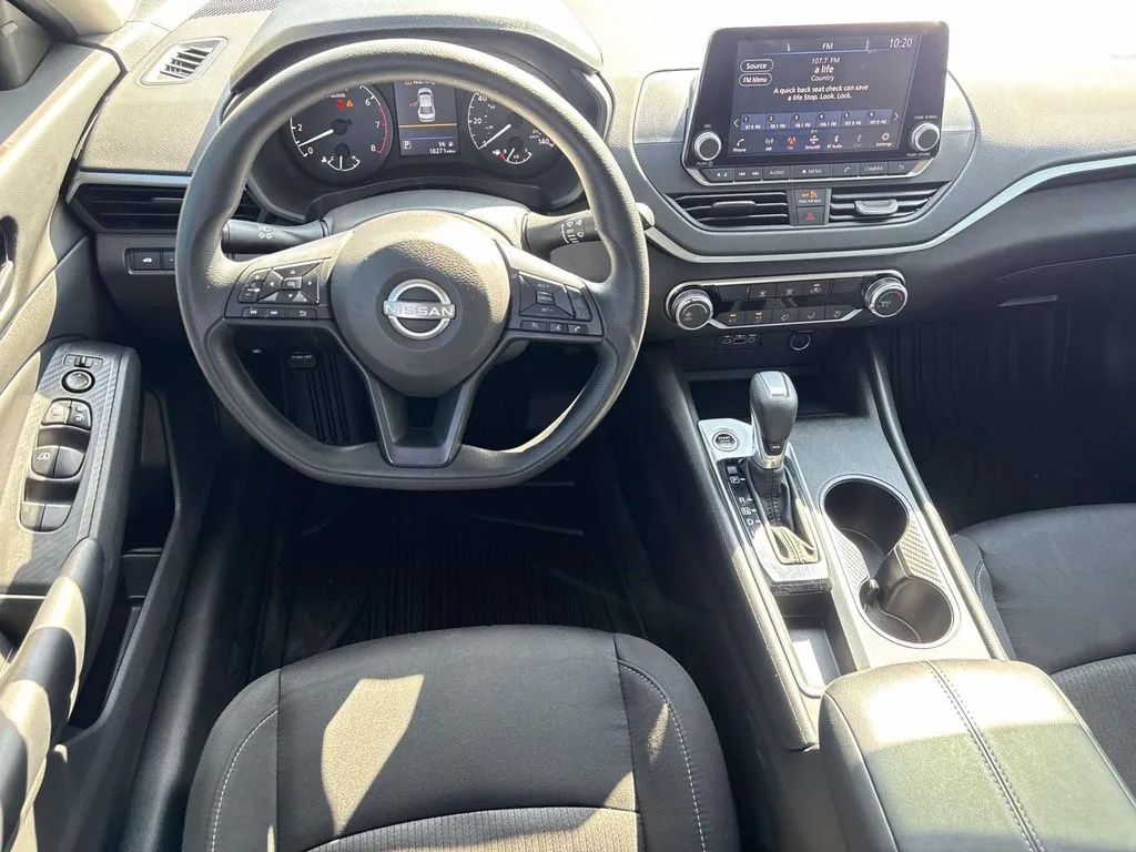 2025 Nissan Altima S - Photo 12