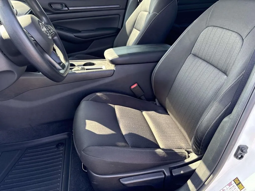 2025 Nissan Altima S - Photo 26