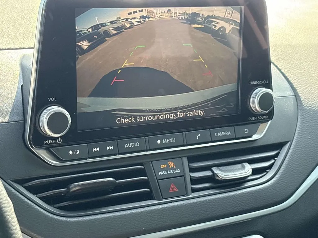 2025 Nissan Altima S - Photo 29