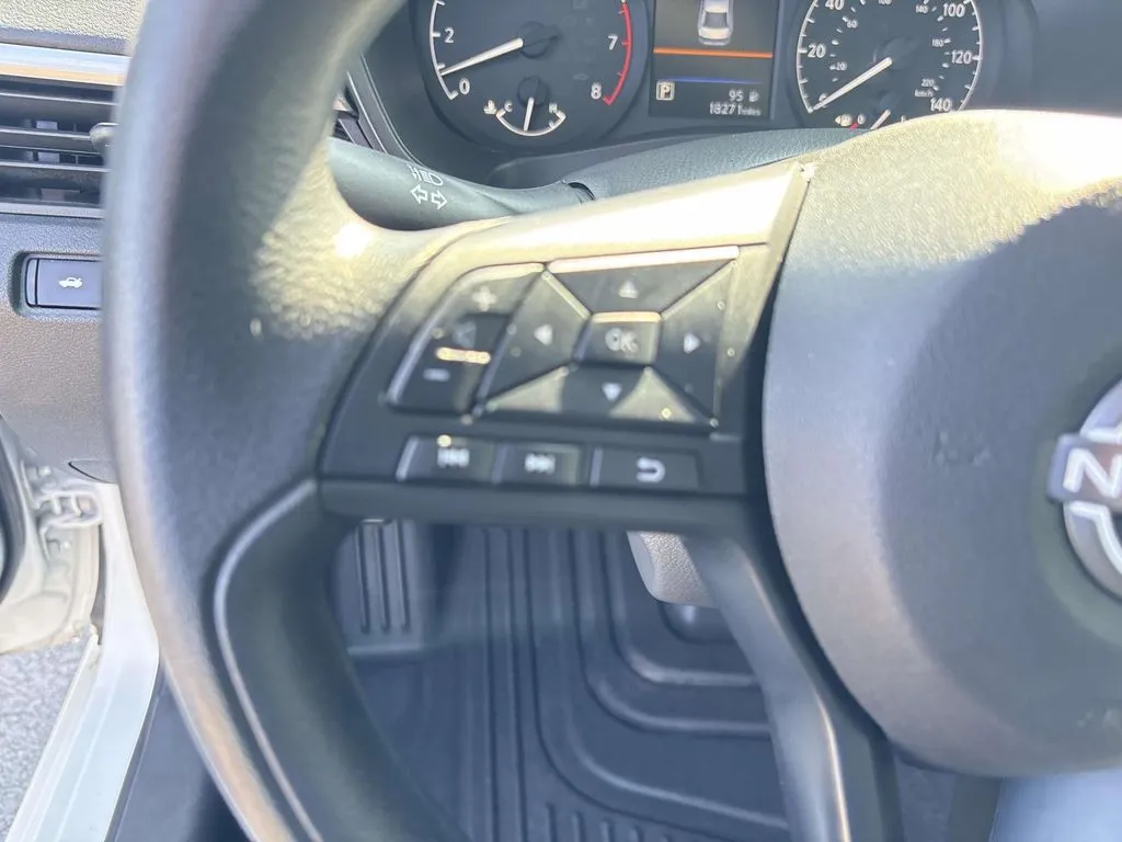 2025 Nissan Altima S - Photo 27