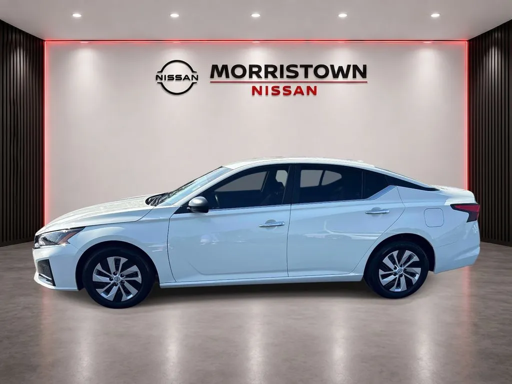 2025 Nissan Altima S - Photo 6