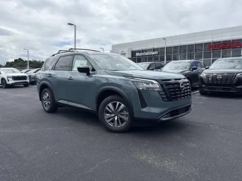 Green 2026 Nissan Pathfinder SL for sale in Morristown, TN