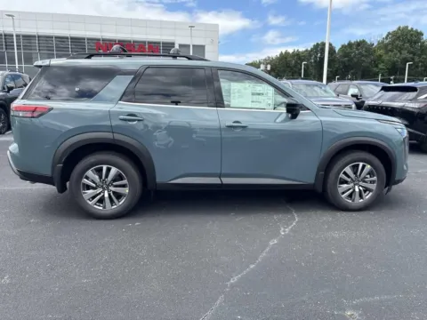Photos of 2026 Nissan Pathfinder SL for sale in Morristown, TN at Morristown Nissan