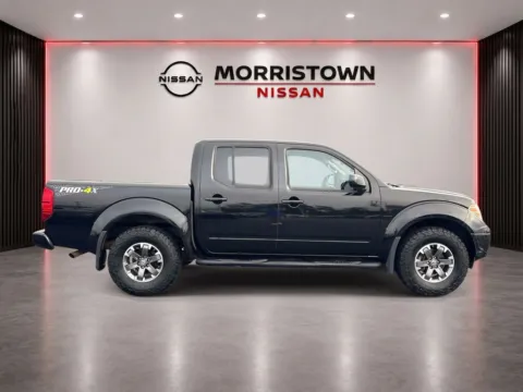 Photos of 2014 Nissan Frontier PRO-4X for sale in Morristown, TN at Morristown Nissan