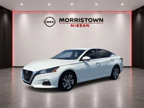 White 2022 Nissan Altima 2.5 S for sale in Morristown, TN