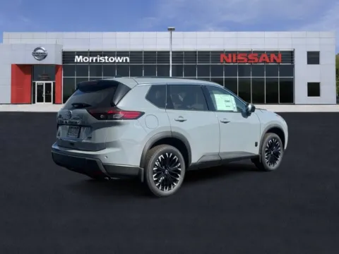 More photos of 2026 Nissan Rogue Dark Armor at Morristown Nissan, TN