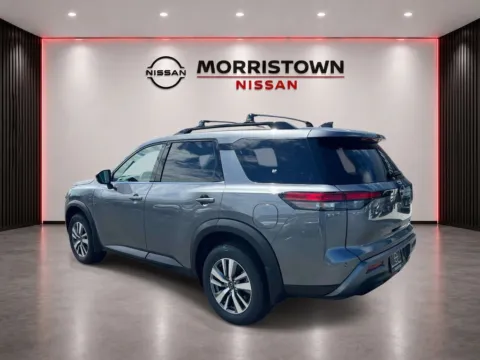 More photos of 2026 Nissan Pathfinder SL at Morristown Nissan, TN