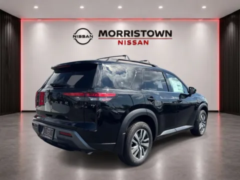 Another view of 2026 Nissan Pathfinder SL for sale in Morristown, TN at Morristown Nissan