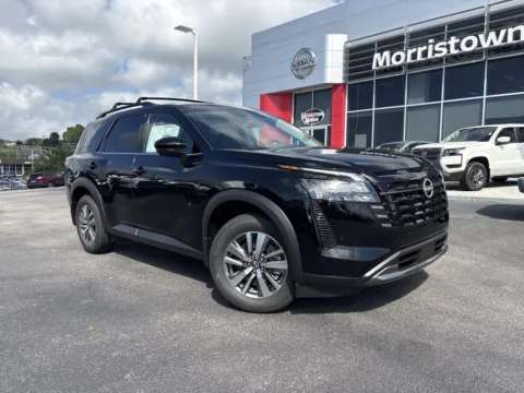 Black 2026 Nissan Pathfinder SL for sale in Morristown, TN