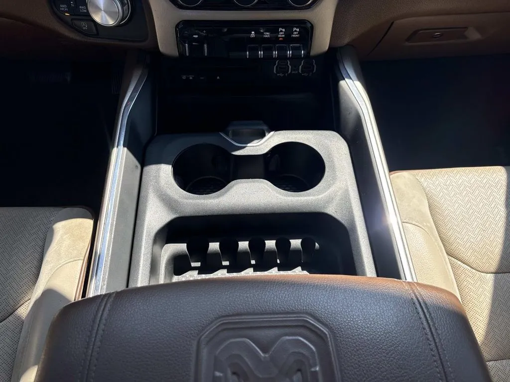 2019 RAM Ram 1500 Pickup Laramie - Photo 14