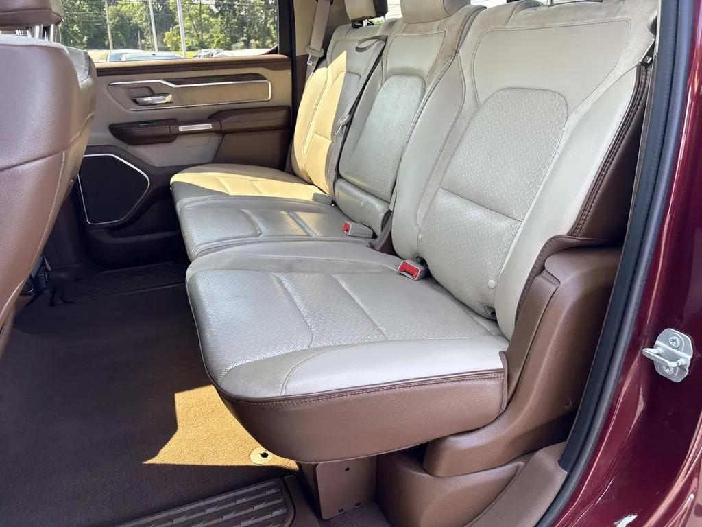 2019 RAM Ram 1500 Pickup Laramie - Photo 19