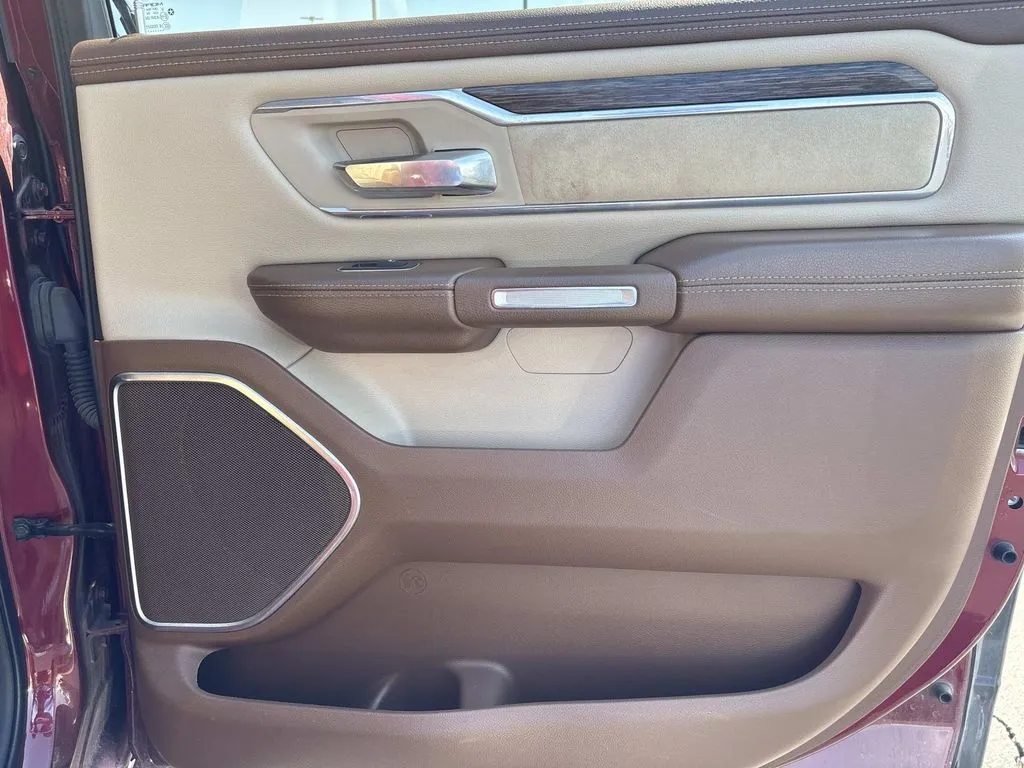 2019 RAM Ram 1500 Pickup Laramie - Photo 20