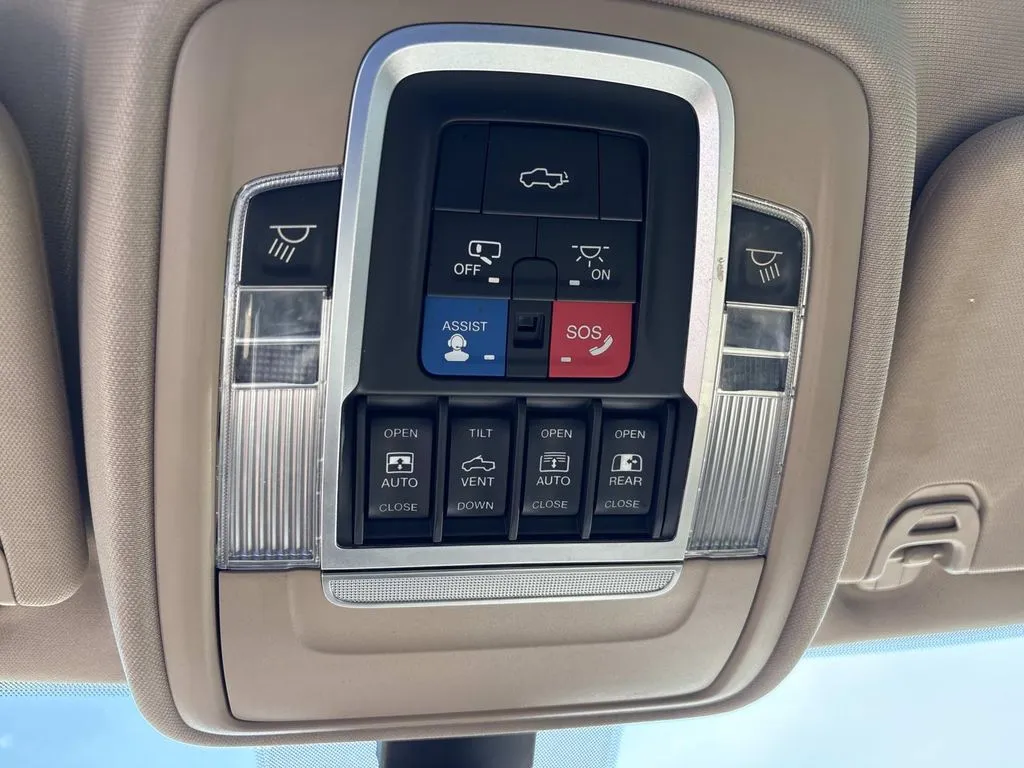 2019 RAM Ram 1500 Pickup Laramie - Photo 33