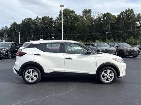 Photos of 2025 Nissan Kicks Play S for sale in Morristown, TN at Morristown Nissan