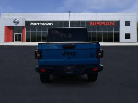 More photos of 2025 Jeep Gladiator Willys at Morristown Nissan, TN
