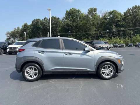 Photos of 2020 Hyundai Kona SE for sale in Morristown, TN at Morristown Nissan