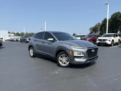 Silver 2020 Hyundai Kona SE for sale in Morristown, TN