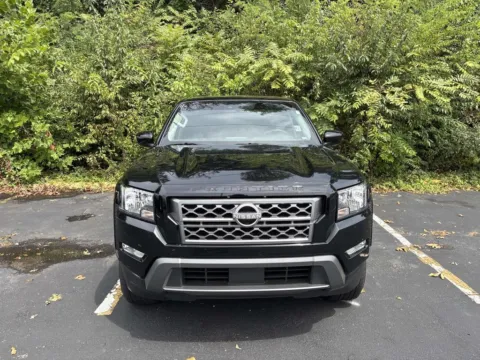 More photos of 2024 Nissan Frontier SV at Morristown Nissan, TN