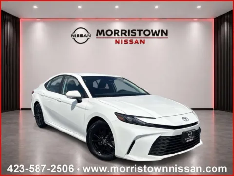 White 2025 Toyota Camry Hybrid LE for sale in Morristown, TN