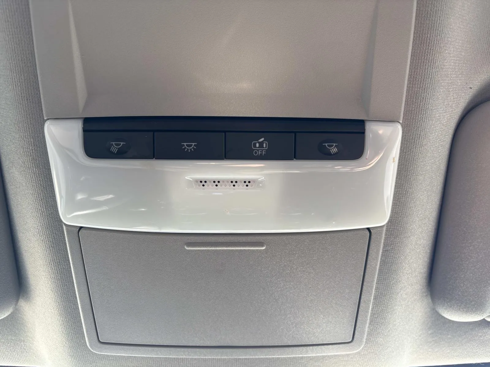 2025 Nissan Sentra SV - Photo 14