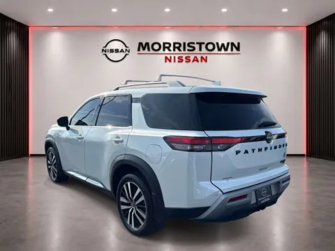 More photos of 2025 Nissan Pathfinder Platinum at Morristown Nissan, TN
