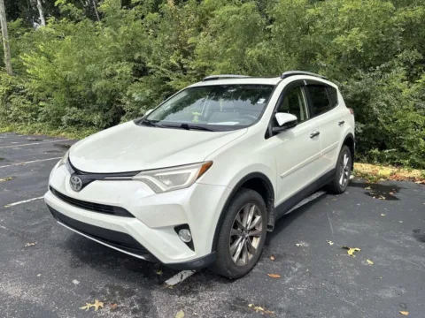 More photos of 2016 Toyota RAV4 Limited at Morristown Nissan, TN