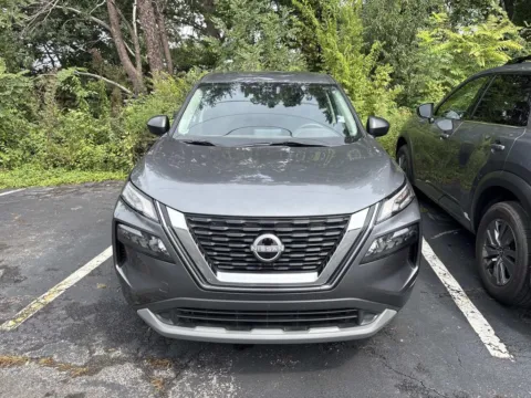 More photos of 2023 Nissan Rogue S at Morristown Nissan, TN