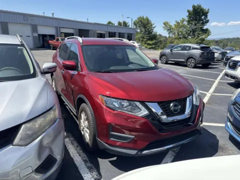 Red 2020 Nissan Rogue SV for sale in Morristown, TN