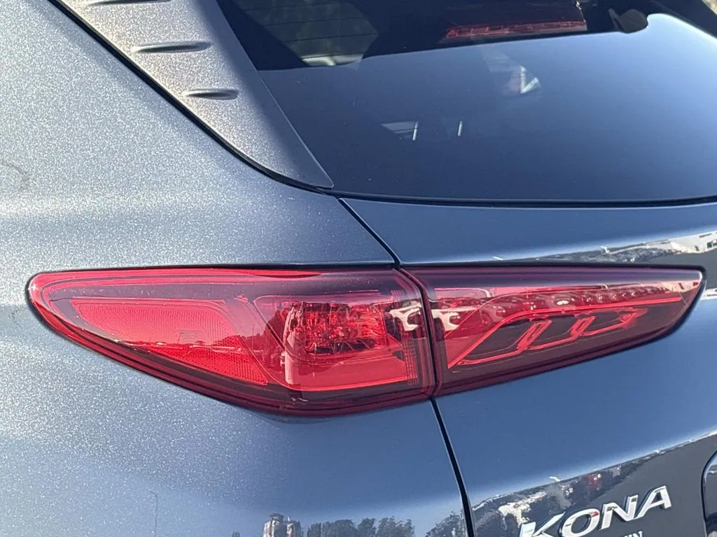 2021 Hyundai Kona Ultimate - Photo 10
