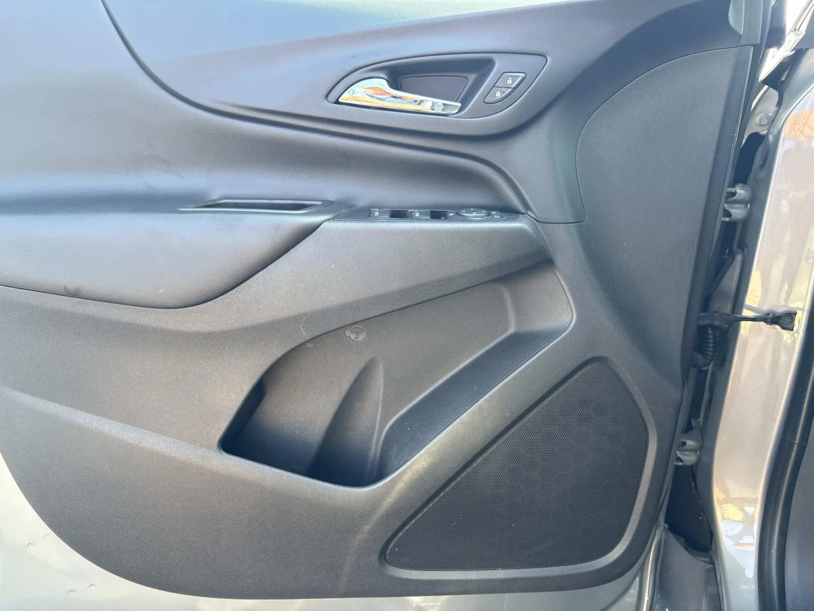 2019 Chevrolet Equinox LT - Photo 24