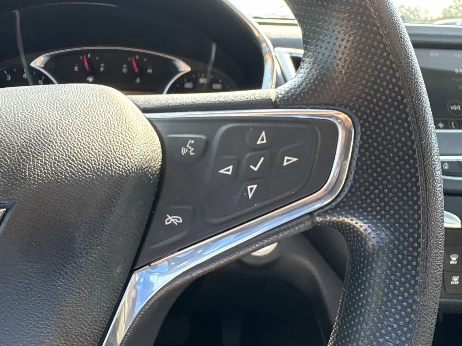 2019 Chevrolet Equinox LT - Photo 29