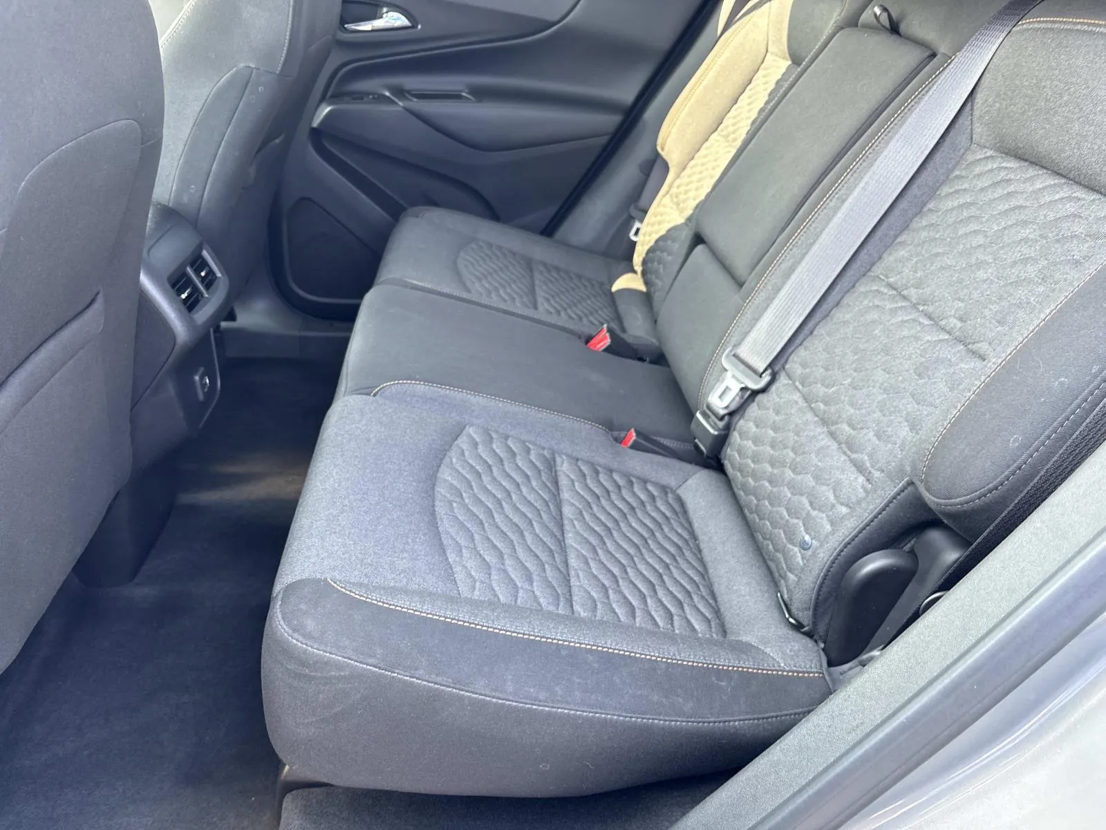 2019 Chevrolet Equinox LT - Photo 17