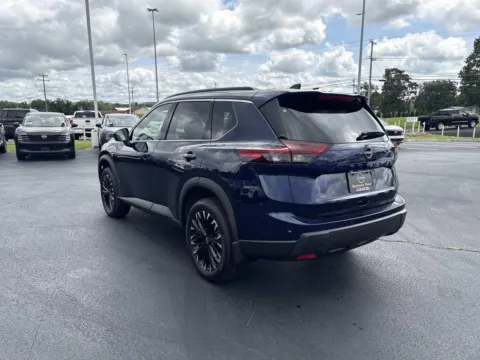 More photos of 2026 Nissan Rogue Dark Armor at Morristown Nissan, TN