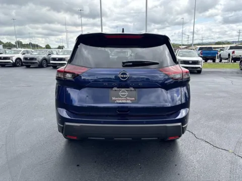 More photos of 2026 Nissan Rogue Dark Armor at Morristown Nissan, TN