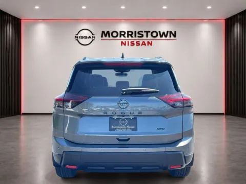 More photos of 2026 Nissan Rogue Dark Armor at Morristown Nissan, TN