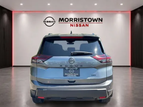 More photos of 2026 Nissan Rogue Dark Armor at Morristown Nissan, TN