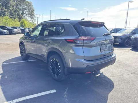 More photos of 2026 Nissan Rogue Dark Armor at Morristown Nissan, TN