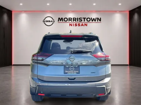 More photos of 2026 Nissan Rogue Dark Armor at Morristown Nissan, TN
