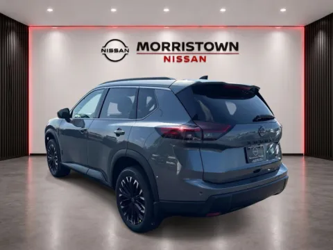 More photos of 2026 Nissan Rogue Dark Armor at Morristown Nissan, TN