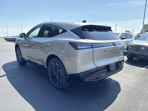 More photos of 2027 Nissan Murano Platinum at Morristown Nissan, TN