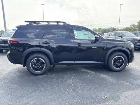 Photos of 2026 Nissan Pathfinder Rock Creek for sale in Morristown, TN at Morristown Nissan
