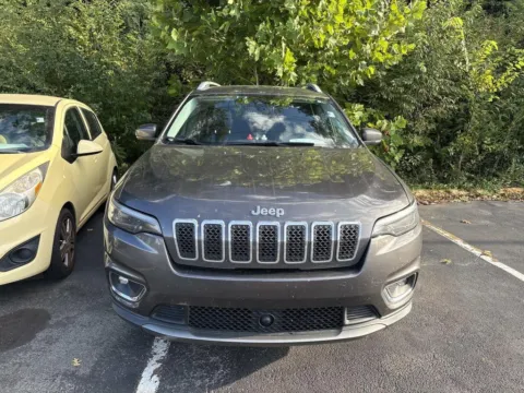 More photos of 2019 Jeep Cherokee Limited at Morristown Nissan, TN