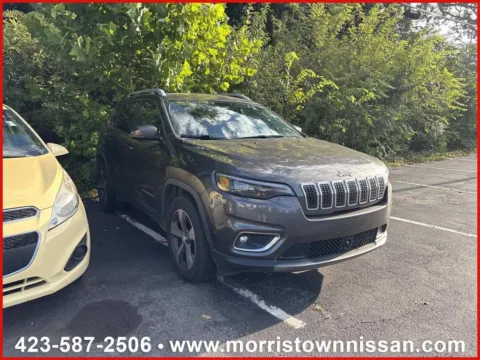 Gray 2019 Jeep Cherokee Limited for sale in Morristown, TN