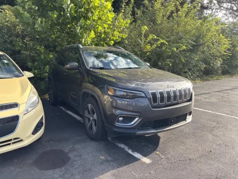 Gray 2019 Jeep Cherokee Limited for sale in Morristown, TN